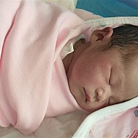 9月20日晚9点58出生，6.6斤产程超级痛苦啊，小猪佩奇一枚，白白净净，看到她所有痛苦都值了！