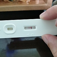 请问大家我是不是怀孕了
