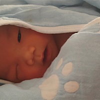 宝贝今天第10天了，才缓过来！7.3斤，顺产男宝，过程这酸爽不敢回味，二胎不是说更快吗？我感觉比一胎还...