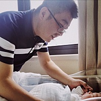 38+4剖腹产儿子一枚，身高50，体重6斤9。术后的翻身痛➕下床走路的痛让我痛的龇牙咧嘴，能顺的还是顺吧...