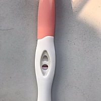我觉得我怀上了！！！！！ 虽然只有浅浅的一道！！！请问如果真的怀了 后续应该做啥？