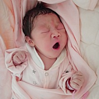 9.26顺产小佩奇一枚，6.3斤🙈🙈其过程真的很艰辛，完全硬扛的，没有打无痛分娩针（想打可医院不是无...