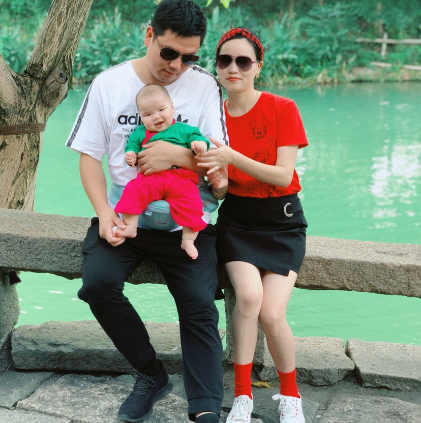 一家三口👨‍👩‍👧