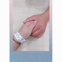 终于等到了你，7斤6两乔治，剖腹产的酸爽怕是要记住很久。