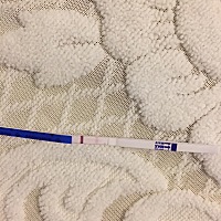 例假迟到一天，请问这是中了吗？