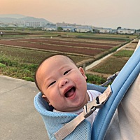 我和猪爸之前都是超级懒床猪，每天睡到太阳晒屁股才起床，早餐都是11点左右才吃，12点就午餐时间了...