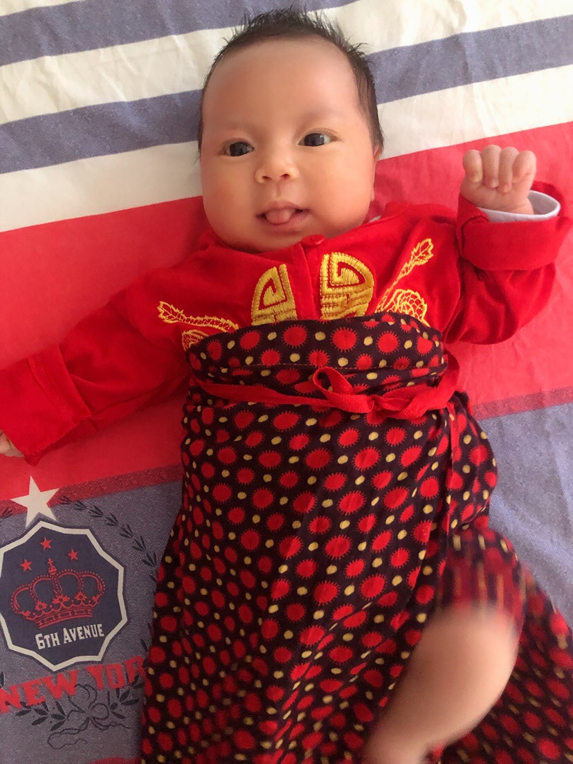 满月