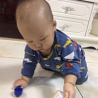 儿子马上十个月啦为什么头发长的特别慢 一直没怎么长 哪位宝妈知道是什么原因.