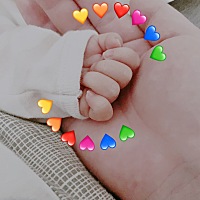给大家分享一下我的生产感受          到了预产期宝宝也还没有反应，只是轻微有点疼，去医院检查医生说...