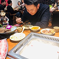 报喜报喜🤰🏻🤱🏻 三天前痛感来袭趁着还能活动赶紧去吃了麻辣大火锅，庆幸去的早不用排队要不然...