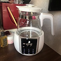 呕心沥血总结亲身实用最全医院待产包！！n 🤰医院待产包—妈妈篇 * 证件类 双方身份证 结婚证 户...