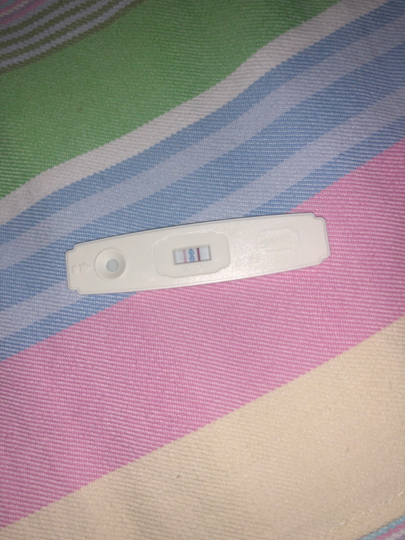 末次8月15号晚上月经，早上刚测的能确定是怀了吗？