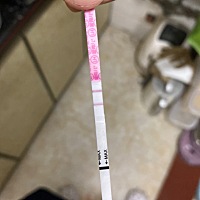 有点腹痛 但是测到比前几天深色了 请问是可以安排了吗？
