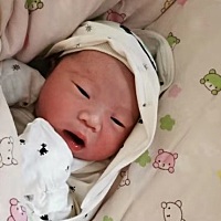 报喜啦，昨天下午一点二十七顺产，佩奇宝宝，七斤一两， 凌晨3.45开始宫缩，五点见红，八点多住院，办好...
