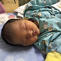 经历十月怀胎，10月11迎来我的留级10天9.2斤男宝宝。小名还没想好，大家可以帮我想想哈哈。 分享下我怀...