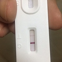 宫颈炎在吃药，塞药中。不知道是不是药物影响