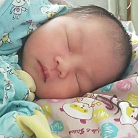 10月14日剖腹产一女宝，没生之前大家都说是男宝，如我所愿是个女宝宝(✖╹◡╹✖)♡
