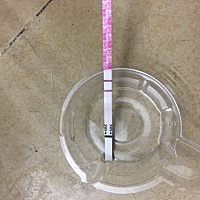 姨妈本来要停了的，又来了。这个月能不能要孩子啊金.秀.儿排卵试纸这个时候测的是这个样子