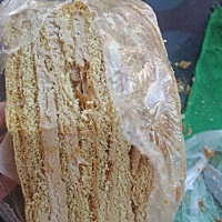 忍不住吃了提拉米苏，好好吃，但是提拉米苏价格便宜，希望不要对宝宝有影响