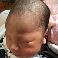 快半个月了，这个发型是不是显得有点成熟啊？