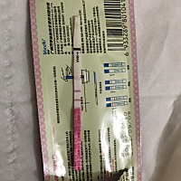 姨妈走后第五天排卵试纸，昨天也是这样，半月前检查医生说我多囊卵，开了达英35，吃了五天了，想说吃达...