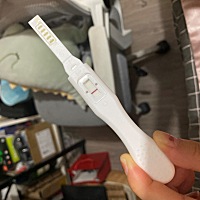 和老公认识有快一年，下礼拜六准备订婚了，八月份一起做了婚检，开始吃叶酸到现在有两个月了，之前一直...
