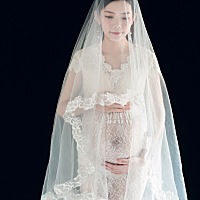 宝宝八天了，我还是很措手不及，妈妈和月嫂都有帮忙，我都觉得很累，母乳喂养真的很累！