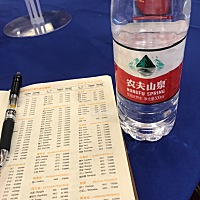 去听课学习✍️收获满满😂今天的插花环节💐拿了奖，在最后还一不小心拿了个一等奖🥇，肯定都是我...