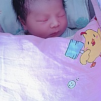 小棉袄终于退房了.八斤四两，虽然过程很痛苦但心里美美哒，超快顺产       儿女双全