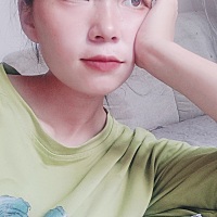 你们老妈大个双眼皮，你姐弟俩硬是没有谁捡到