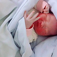 10.31日凌晨4.28分顺产佩琦一枚，过程太酸爽，妊辰糖尿病39+6周被医生强留住院催生，打了催产针宫缩就来...