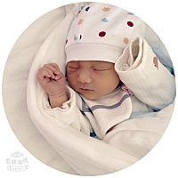 顺产八指强烈要求剖腹产！！！ 两种生产都体会了，感觉剖腹产比顺产轻松很多。 第二天就能下地走 第三天...