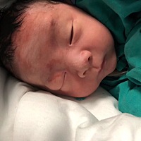 我到现在都不相信这个小人儿是我生的 11.2号的预产期，3号凌晨发动 孕期基本所有人和所谓的数据都说是女...