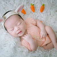 滴了两天催生针，超预产期8天顺产生下6斤6两的小猪妹👧🏻，孕期所有人都说是怀的男孩，产房看的一眼...