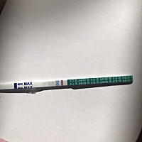 昨天还郁闷的说这个月没希望了……这个月吃了十天中药1000块...朋友介绍说很灵验的老中医是真的....我没...
