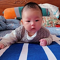 婆婆也是长辈呀 。她有时候觉得我方法不好 我有时觉得她方法不好。反正都是为了孩子好！语气重我三次 我...