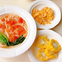 分享月子第1⃣️3⃣️天饮食  发现宝宝可以抬头了 今天看了整个宝宝洗头洗澡抚触实操 学习了喂奶🍼（...