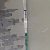 到今天姨妈推迟了4天了，可是用大卫检测，仍然是一条杠，姨妈平时都非常准时的，不知道现在是什么情况😳