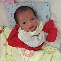 今天16天了，下午老公送妈妈回去，换姥姥过来😂😂😂妈妈舍不得宝贝，哭的好伤心，生完宝宝这么多...