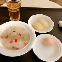 ♛分享月子第1⃣️6️⃣天饮食  ⬔大家都说宝长的像爸爸  夸宝头发好 ⬕宝爸说他原来最羡慕其他家小孩找...