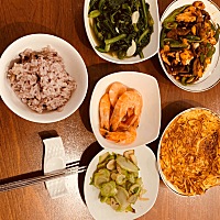 作为教育领域的专业人士对于育儿是再熟悉不过了，但是对于备孕和孕育宝宝还处于小白阶段，希望拿出学习...