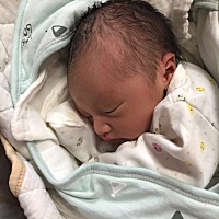 11.22  农历10.26，迎来了小乔治一枚，22年前我的妈妈生下了我，22年后我生下了他。都说胎动大的是儿子...