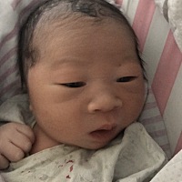 小乖乖让妈妈记录你的一点一滴。