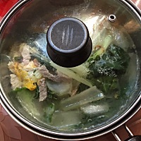 婆妈真专一，十年如一日，月子到现在，早上都是这个菜，看得都饱了