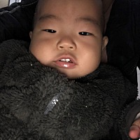 大家好。天冷添衣呀