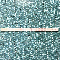 今天测的排卵试纸有点粉，不明显，这是要排卵的预兆吗？