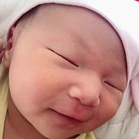 宝宝已经满月了，给大家分享一下我当时生产的过程，我是30号早上见红的，没有去医院，在家观察到的，31...