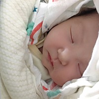 孕39 6，12月4号那天凌晨一点多突然破水止不住的流，立马去医院检查开一指，不过还没开始宫缩，凌晨三点...