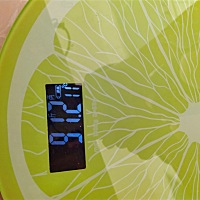 宝宝今天八个月了 产最轻体重记:91.2 饭后体重92.3