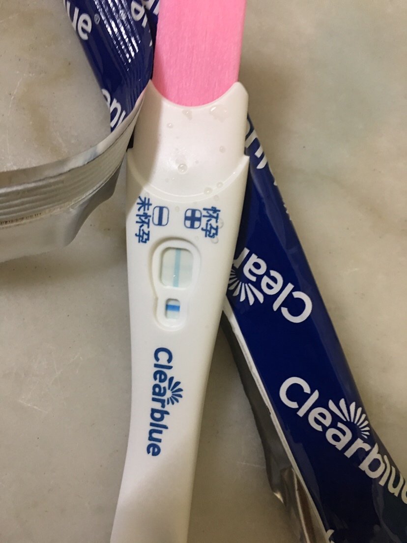 11月13号开始来月经，11月29号排卵期，当天同房了，12月8号验了一下，我好像隐约看到十字，是怀孕了吗？很希望可以怀上！